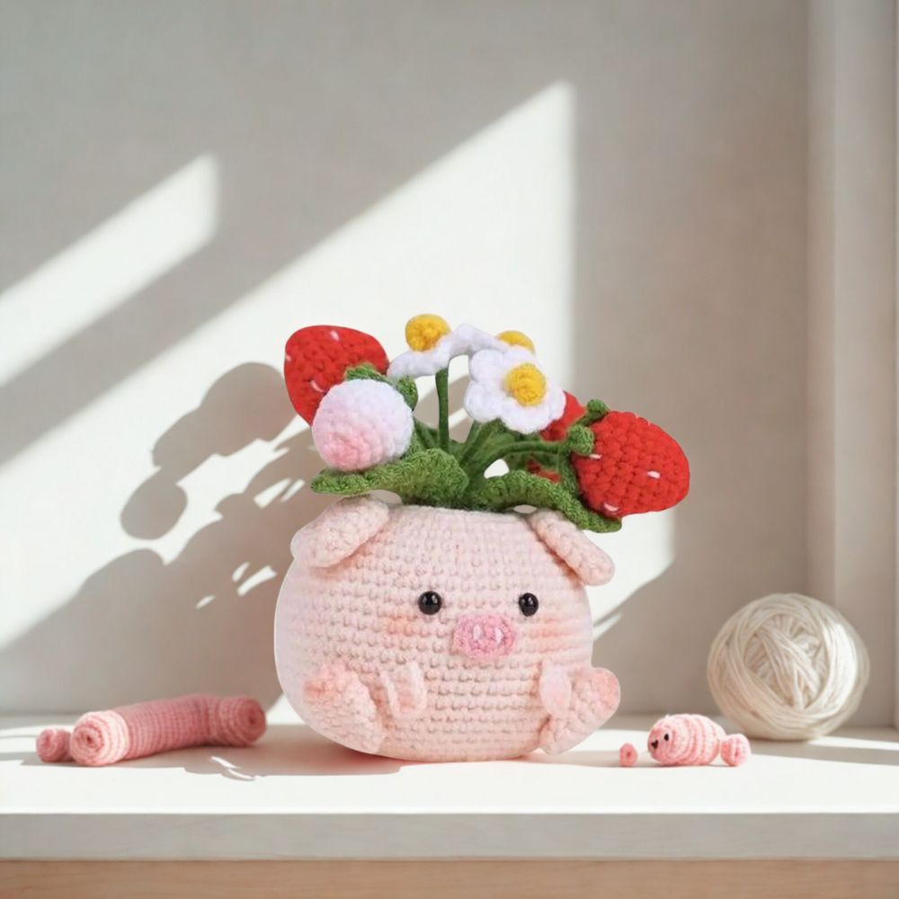 Animal Pot with Daisy Crochet Pattern - Pig Cat Bear