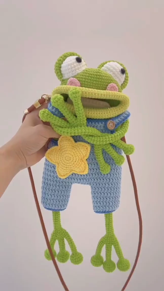 Froggy Bag Crochet Pattern